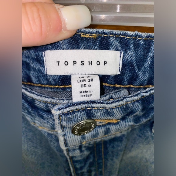 Size 6 - Picture 2 of 3